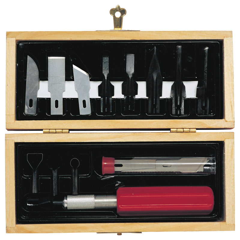 Deluxe Carving Chest