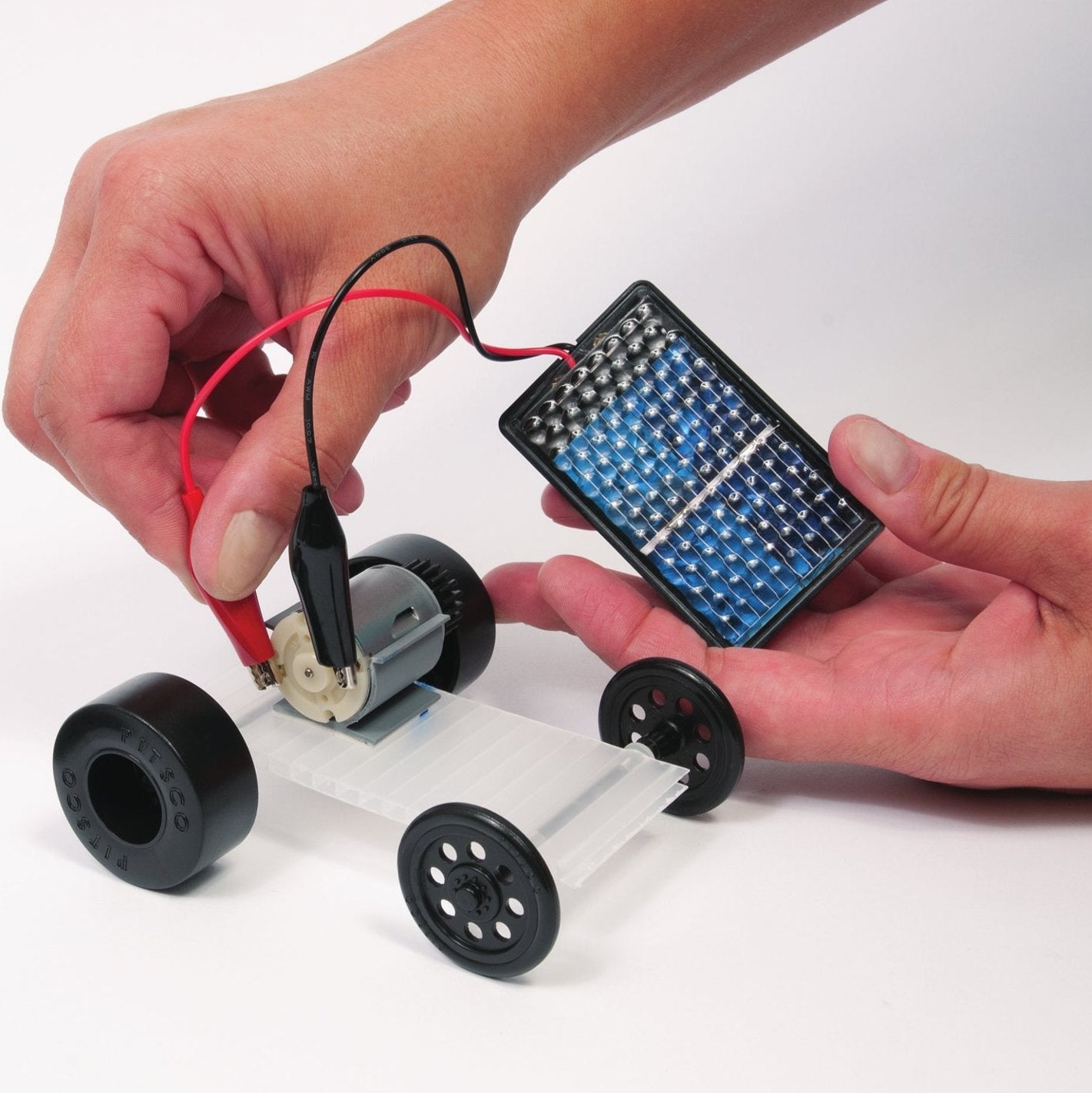 SunEzoon Solar Car Kit | Pitsco Education