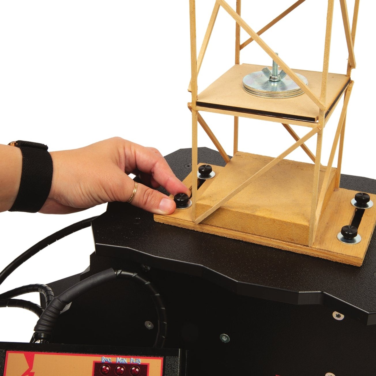 EQˢ Tremor Table