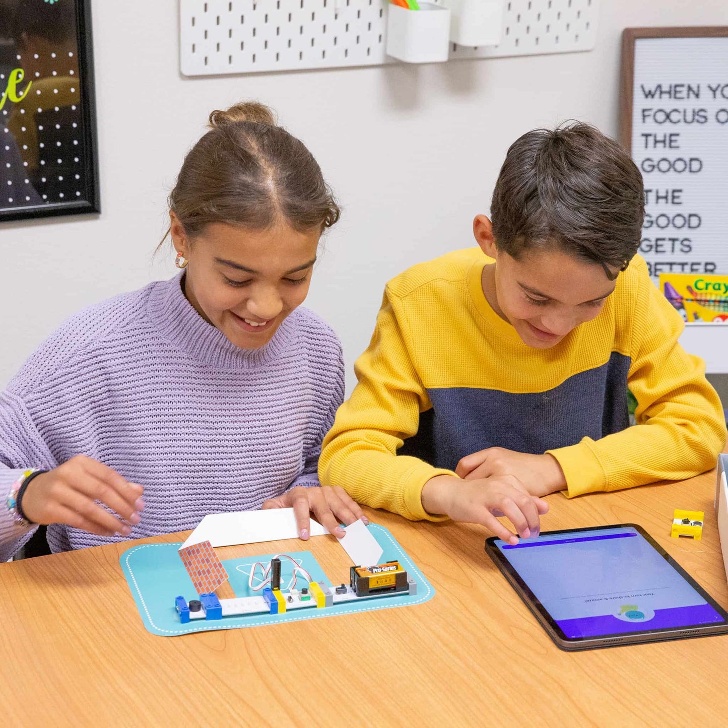 Twin Science Curiosity School Kit